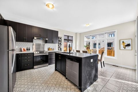 Photo 17 at 25 Garrett Styles Drive, Keswick South, Georgina