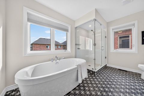 Photo 27 at 25 Garrett Styles Drive, Keswick South, Georgina