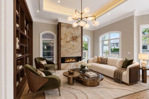 Photo 13 at 152 Olde Bayview Avenue, Oak Ridges Lake Wilcox, Richmond Hill