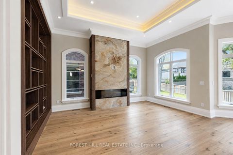 Photo 21 at 152 Olde Bayview Avenue, Oak Ridges Lake Wilcox, Richmond Hill