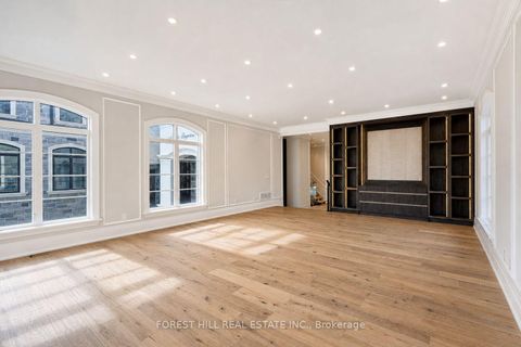 Photo 24 at 152 Olde Bayview Avenue, Oak Ridges Lake Wilcox, Richmond Hill
