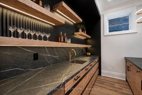 Photo 45 at 152 Olde Bayview Avenue, Oak Ridges Lake Wilcox, Richmond Hill