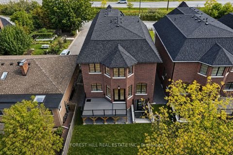 Photo 47 at 152 Olde Bayview Avenue, Oak Ridges Lake Wilcox, Richmond Hill
