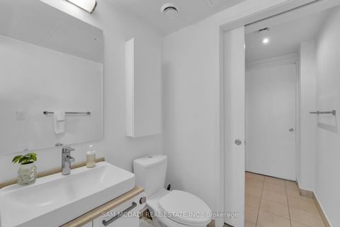 Photo 15 at 2307 - 12 York Street, Waterfront Communities C1, Toronto