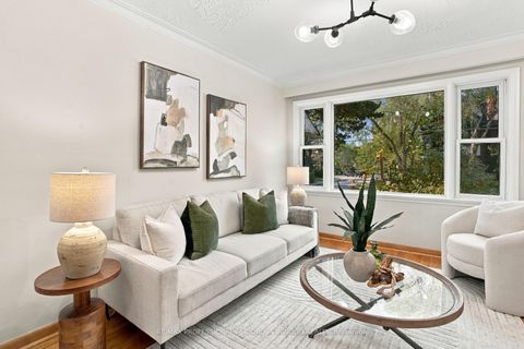 Photo 3 at 137 Evelyn Avenue, High Park North, Toronto