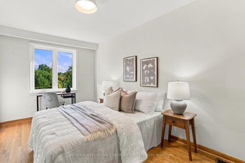 Photo 12 at 137 Evelyn Avenue, High Park North, Toronto