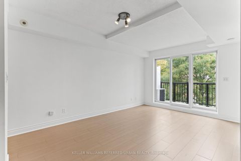 Photo 5 at 2016 - 3035 Finch Avenue W, Humbermede, Toronto