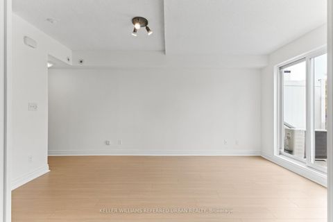 Photo 9 at 2016 - 3035 Finch Avenue W, Humbermede, Toronto