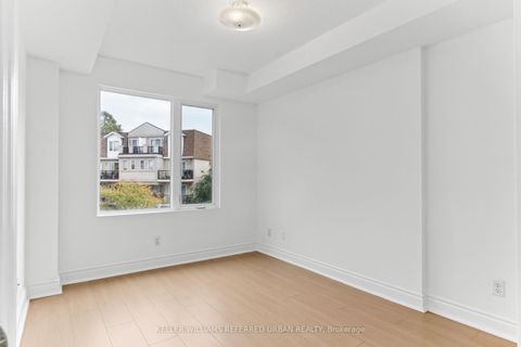 Photo 16 at 2016 - 3035 Finch Avenue W, Humbermede, Toronto