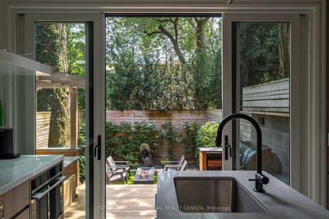 Photo 27 at 33 Tranby Avenue, Annex, Toronto