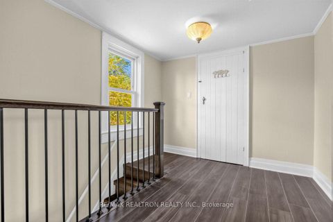 Photo 25 at 52 Parkside Drive, Queen's Park, Barrie