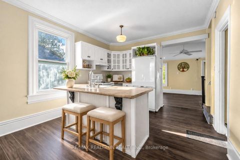 Photo 38 at 52 Parkside Drive, Queen's Park, Barrie