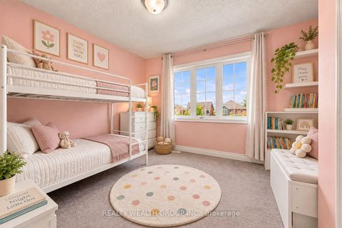 Photo 17 at 43 Booth Lane, Painswick South, Barrie