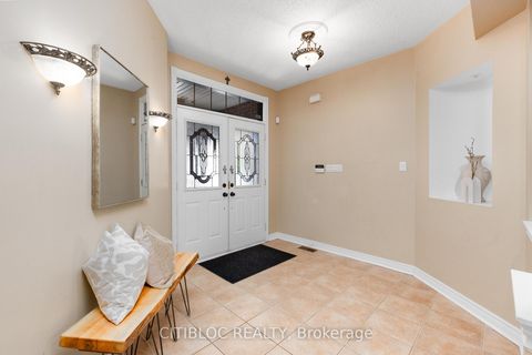 Photo 2 at 121 Silverado Trail, Sonoma Heights, Vaughan