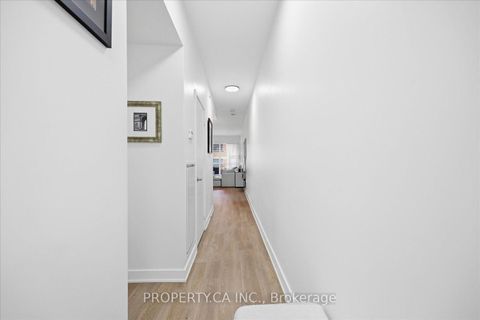 Photo 13 at 606 - 210 Simcoe Street, Chinatown, Toronto