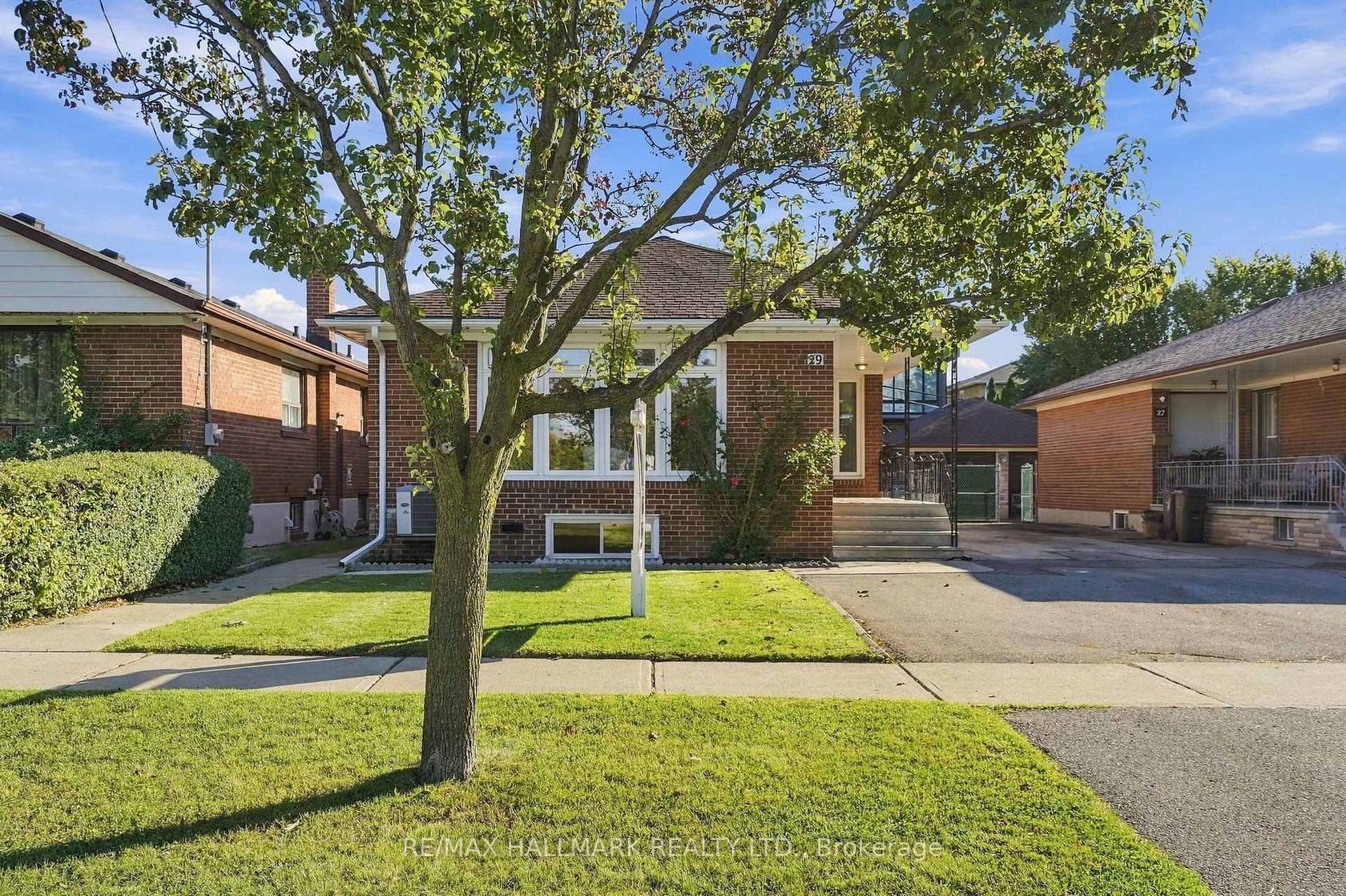 29 Willowbrook Road, Mimico, Toronto 