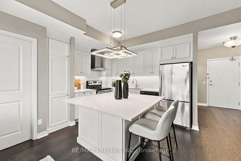 Photo 8 at 407 - 2522 Keele Street, Maple Leaf, Toronto