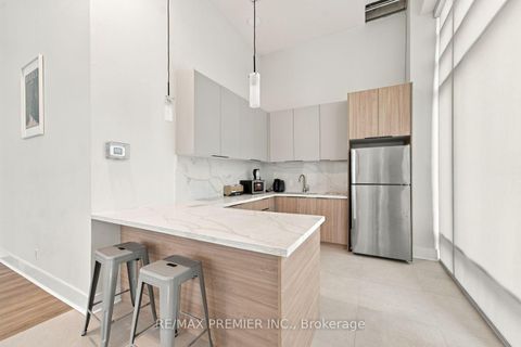 Photo 38 at 407 - 2522 Keele Street, Maple Leaf, Toronto