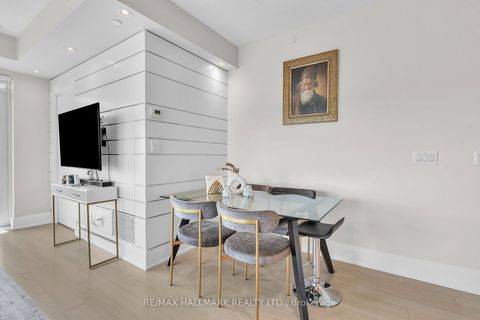 Photo 10 at 1406 - 120 Harrison Garden Boulevard, Willowdale East, Toronto