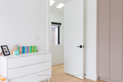 Photo 20 at 127 Glenvale Boulevard, Leaside, Toronto