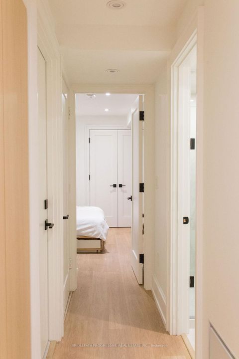 Photo 25 at 127 Glenvale Boulevard, Leaside, Toronto