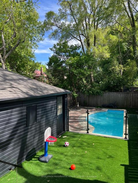 Photo 29 at 127 Glenvale Boulevard, Leaside, Toronto