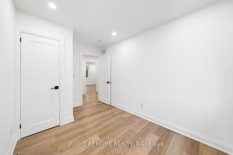 Photo 16 at 147 Forman Avenue, Mount Pleasant East, Toronto