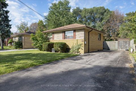 Photo 0 at 80 Applefield Drive, Bendale, Toronto