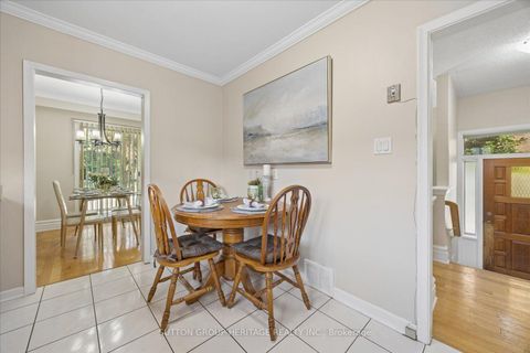 Photo 15 at 80 Applefield Drive, Bendale, Toronto