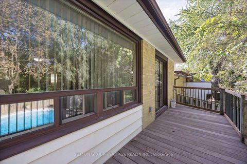 Photo 33 at 80 Applefield Drive, Bendale, Toronto