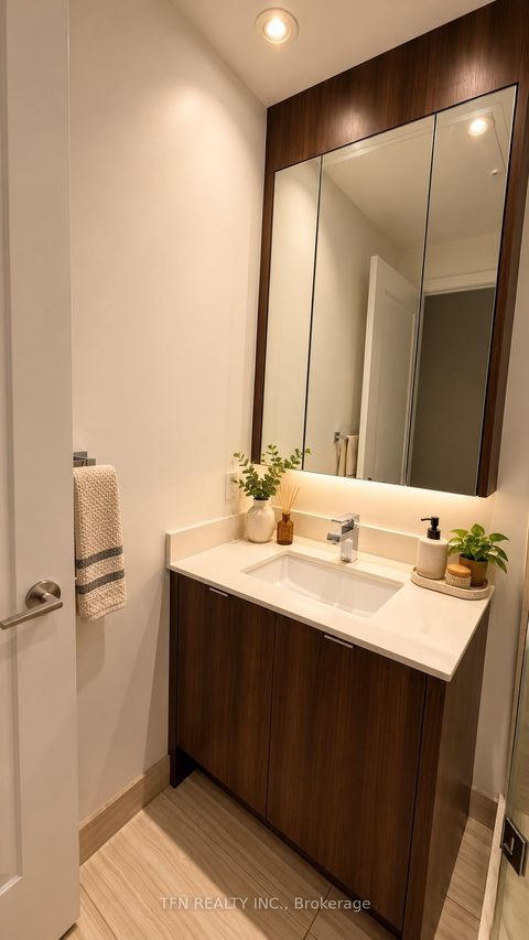 Photo 16 at 712 - 15 Merchants Wharf, Waterfront Communities C8, Toronto