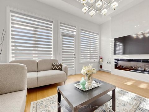Photo 10 at 52A Robinson Avenue, Oakridge, Toronto
