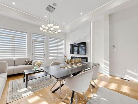 Photo 18 at 52A Robinson Avenue, Oakridge, Toronto
