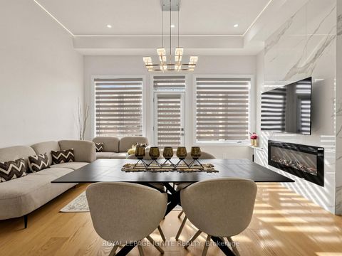 Photo 19 at 52A Robinson Avenue, Oakridge, Toronto