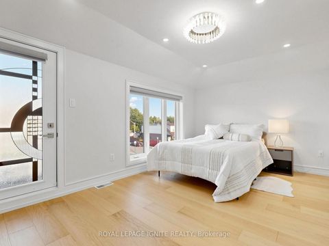 Photo 24 at 52A Robinson Avenue, Oakridge, Toronto