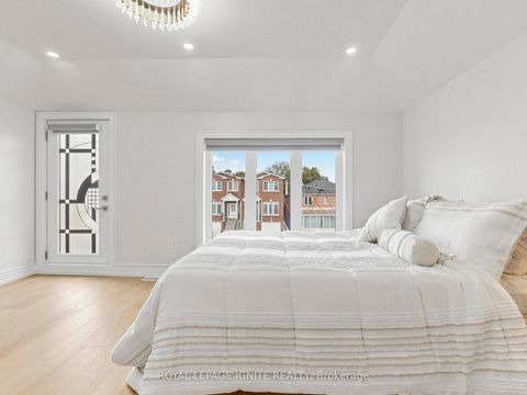 Photo 26 at 52A Robinson Avenue, Oakridge, Toronto