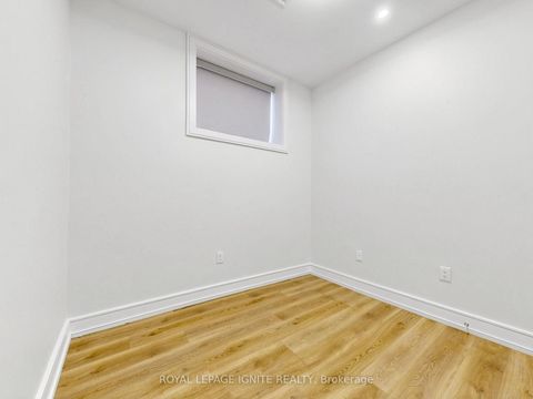 Photo 40 at 52A Robinson Avenue, Oakridge, Toronto