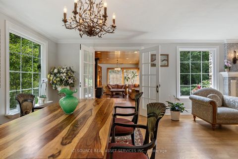 Photo 5 at 109 Highland Lane, Mill Pond, Richmond Hill