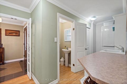 Photo 12 at 109 Highland Lane, Mill Pond, Richmond Hill