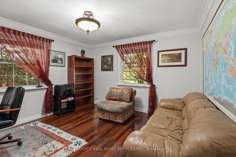 Photo 21 at 109 Highland Lane, Mill Pond, Richmond Hill