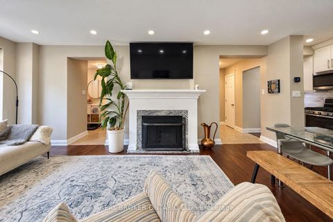 Photo 10 at 3 - 69 Upper Canada Drive, Windfields, Toronto