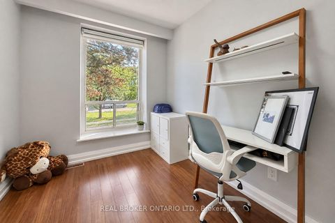 Photo 27 at 3 - 69 Upper Canada Drive, Windfields, Toronto