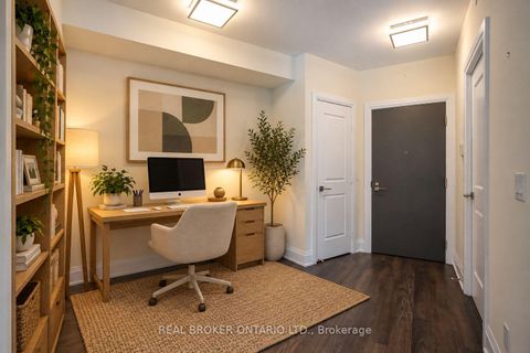 Photo 7 at 208 - 1 Old Mill Drive, Swansea, Toronto