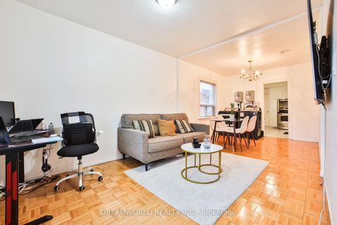 Photo 6 at 403 Northcliffe Boulevard, Oakwood Village, Toronto