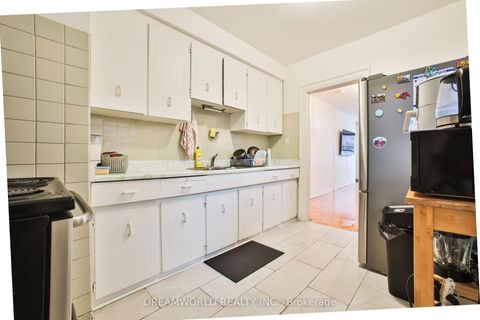 Photo 10 at 403 Northcliffe Boulevard, Oakwood Village, Toronto