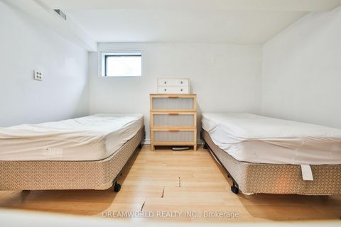 Photo 32 at 403 Northcliffe Boulevard, Oakwood Village, Toronto