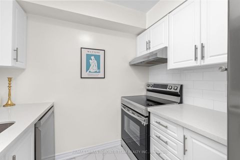 Photo 10 at 005 - 1 Hickory Tree Road, Weston, Toronto