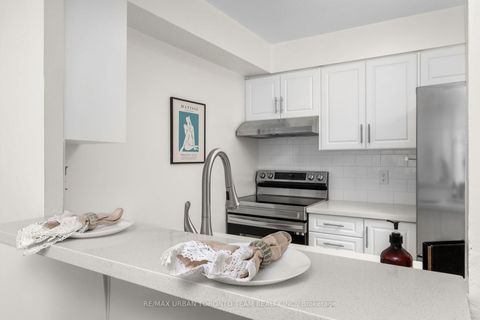 Photo 18 at 005 - 1 Hickory Tree Road, Weston, Toronto