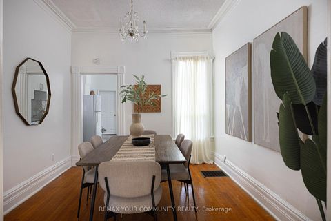 Photo 6 at 200 Albany Avenue, Annex, Toronto