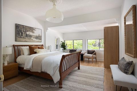 Photo 18 at 200 Albany Avenue, Annex, Toronto